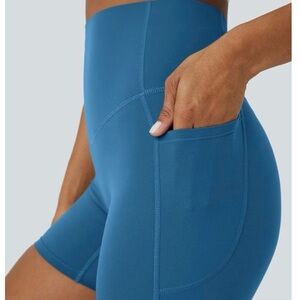 NWOT HALARA UltraSculpt™ High Waisted Tummy Control Shaping Biker Shorts